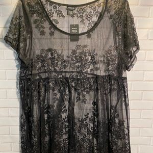 Torrid new size 3 lace mesh top